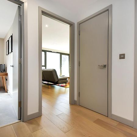 Esquire Apartments Ealing Лондон Екстер'єр фото