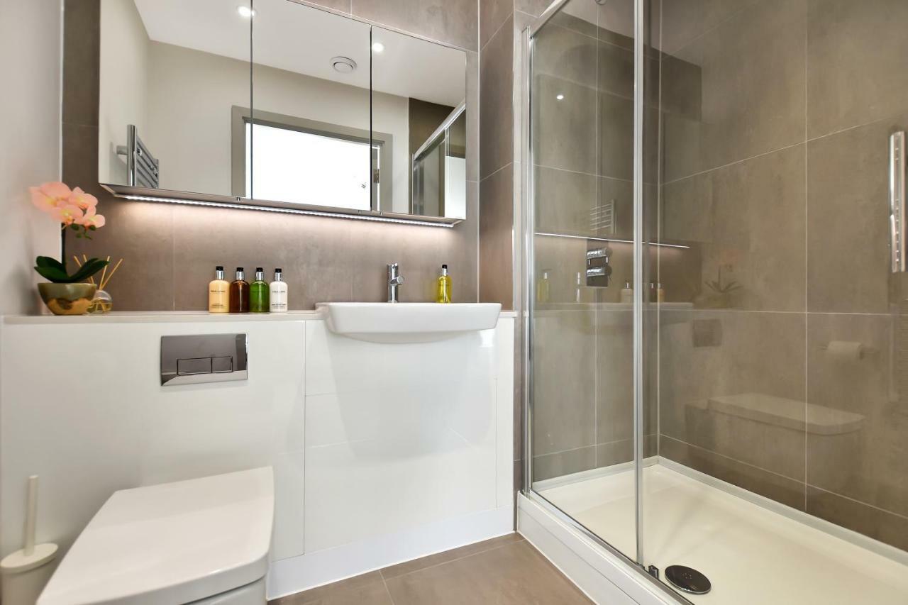 Esquire Apartments Ealing Лондон Екстер'єр фото